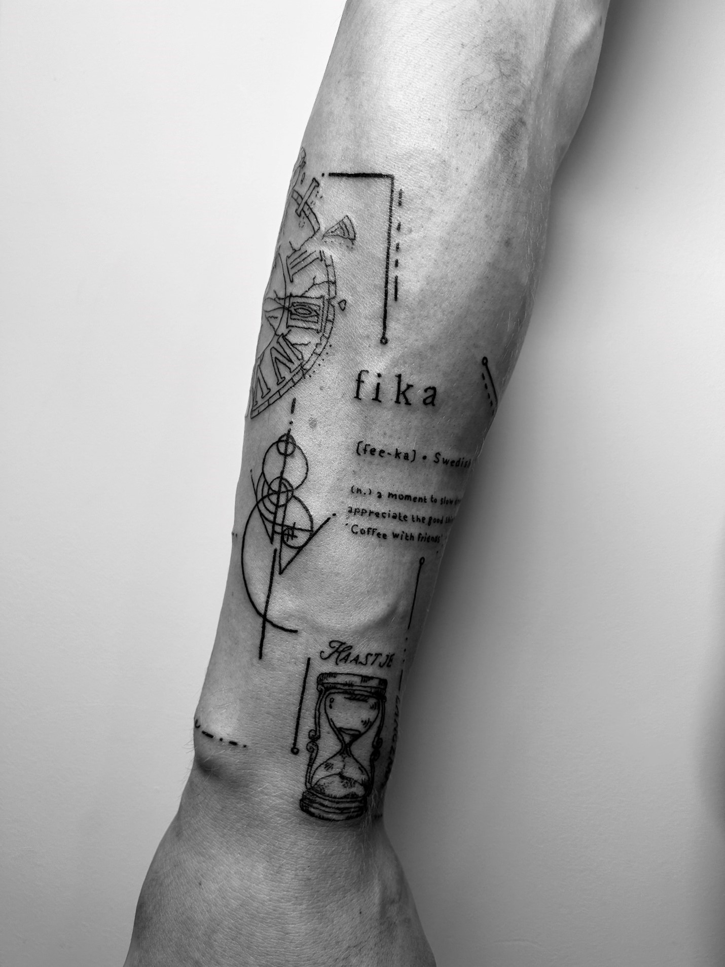 Fika Concept Tattoo (c) Lenistattoostudio